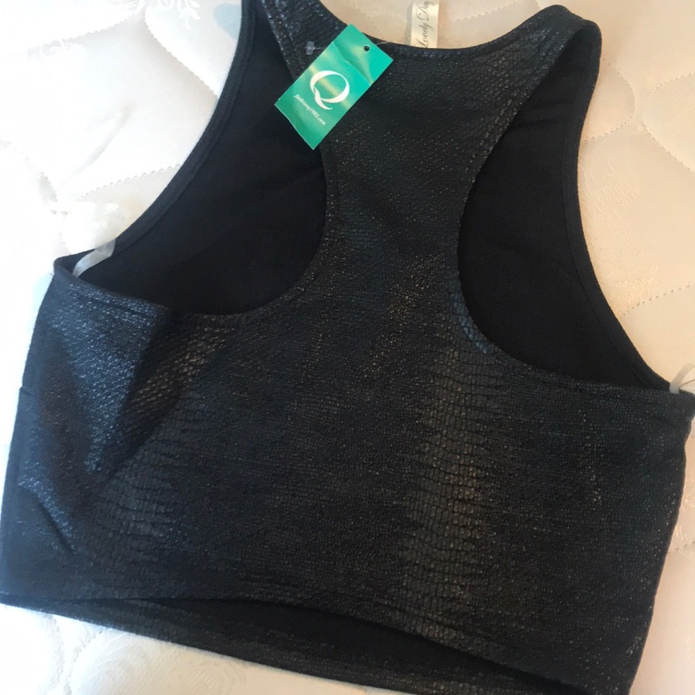 Crop top - Picture 4 of 4
